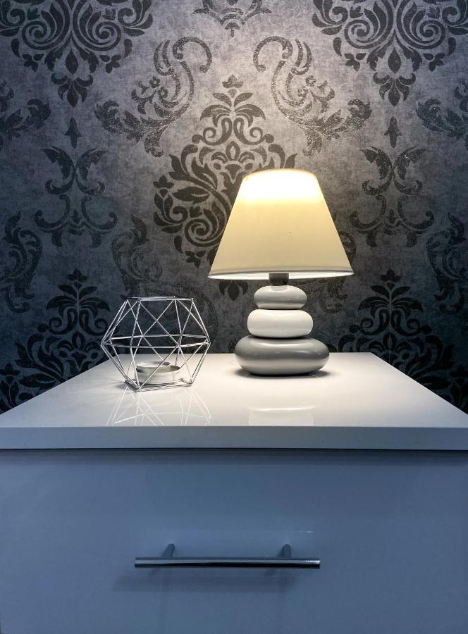 Studio 5 Braşov Esterno foto