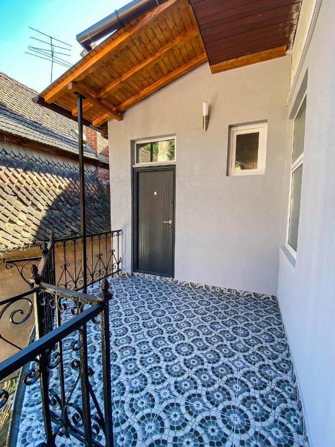 Studio 5 Braşov Esterno foto