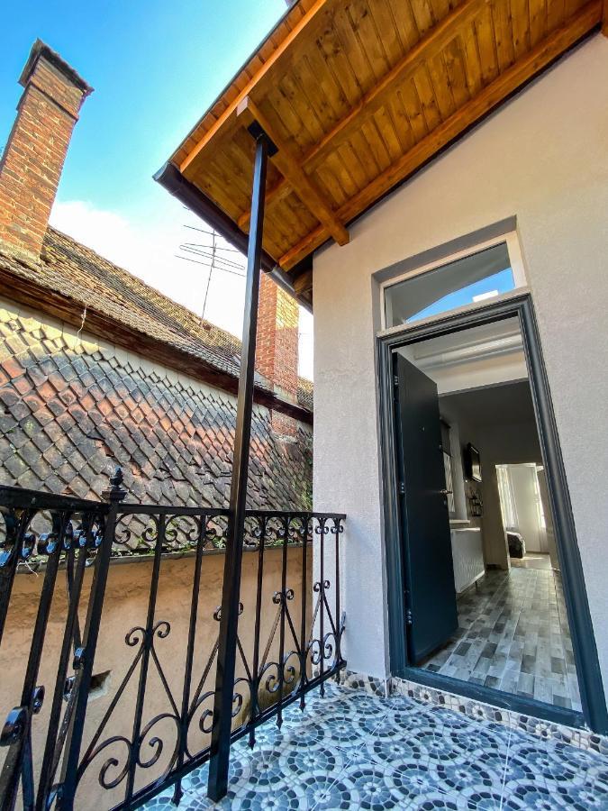 Studio 5 Braşov Esterno foto