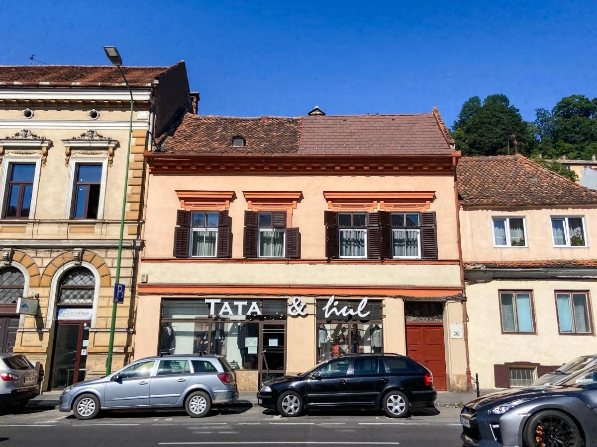 Studio 5 Braşov Esterno foto